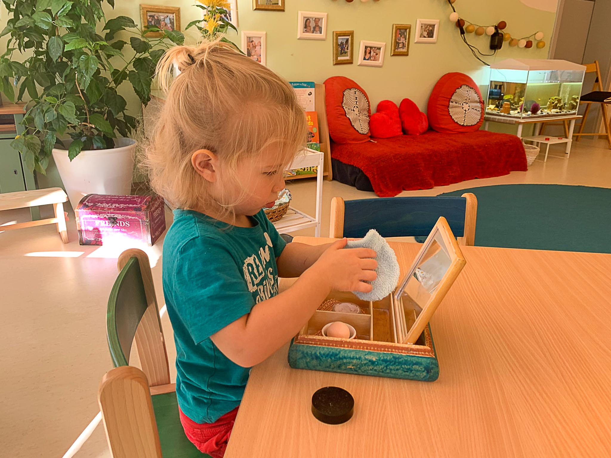 Independence in Montessori Toddler Classroom Prague English Preschool