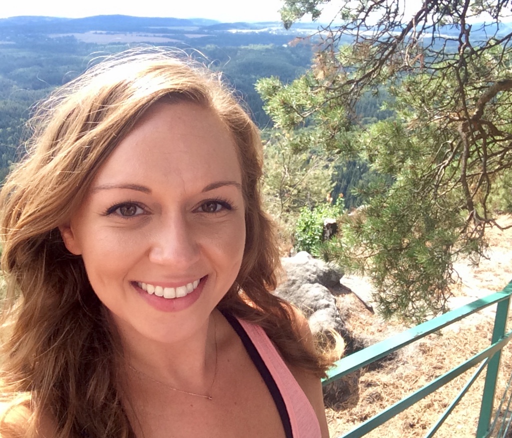 Lindsey Taylor Montessori Teacher Prague