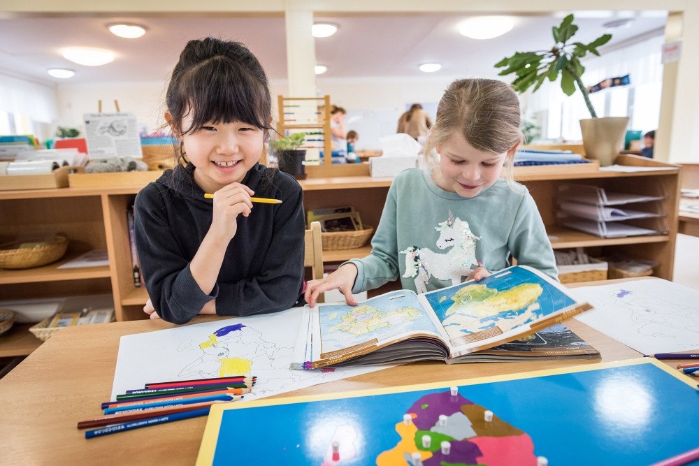 Montessori pomůcka pro výuku jazyků